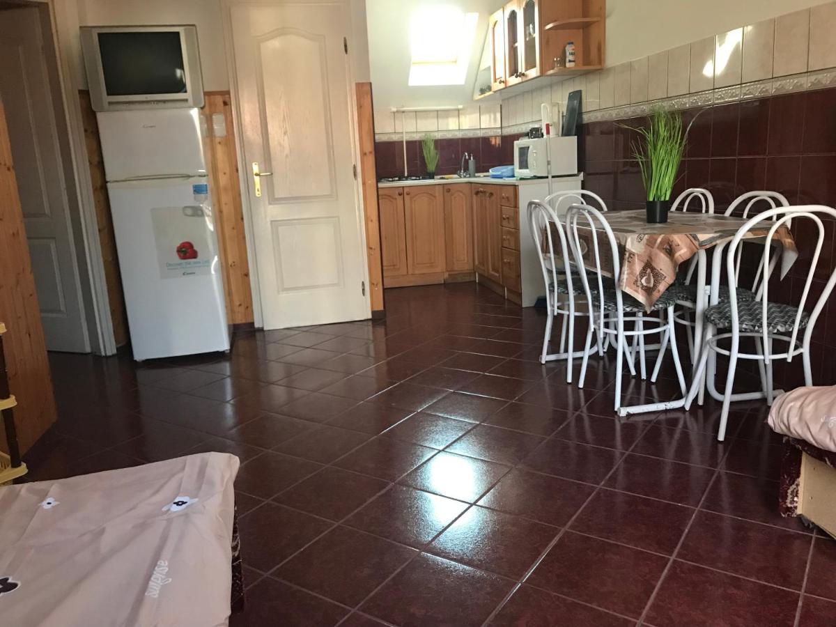 Edu Apartman Hajdúszoboszló Exteriér fotografie
